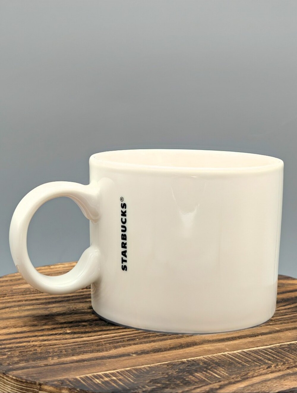 🔥 Rare 2017 Starbucks Minimalist Vertical Logo Coffee Mug | 12 oz Cream White